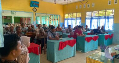 Gerakan Ayah Mengambil Rapor (GEMAR) di adakan MAN 4 Mandailing Natal