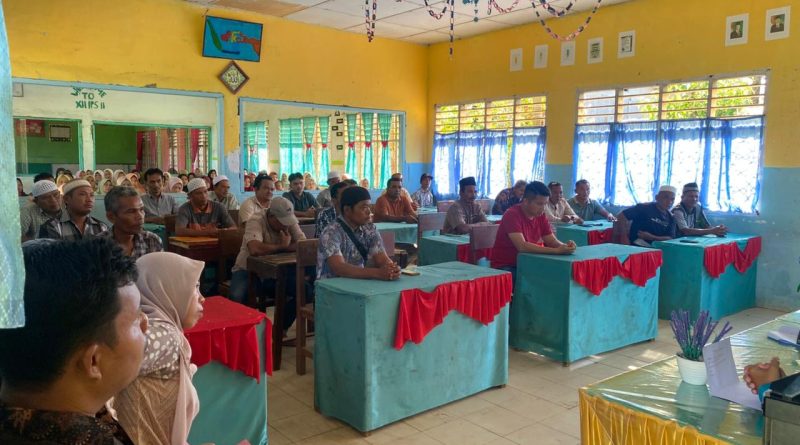 Gerakan Ayah Mengambil Rapor (GEMAR) di adakan MAN 4 Mandailing Natal